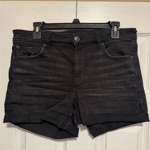 American Eagle Outfitters Black Midi Shorts 10